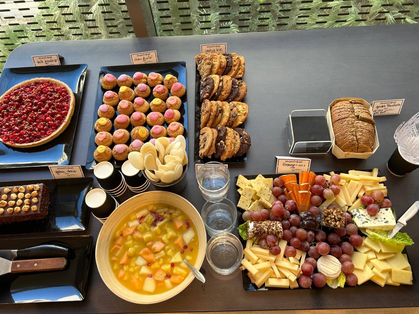 Traiteur pour commander un plateau de fromages et de desserts à Marseille