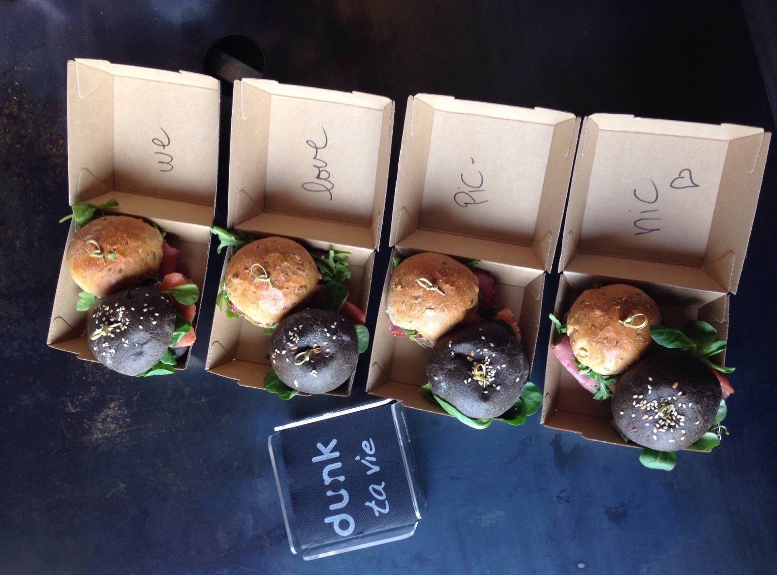 lunch pour pic nic bateau sur Marseille avec Montréal trauteur