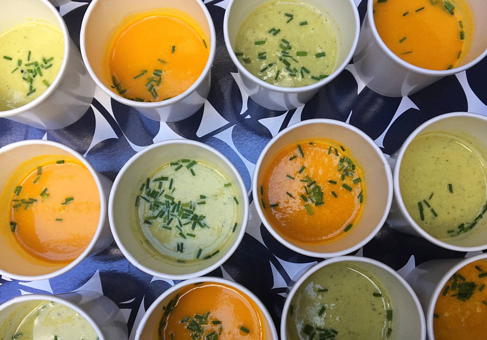 nos savoureuses soupes maison servies sur marseille avec montréal traiteur